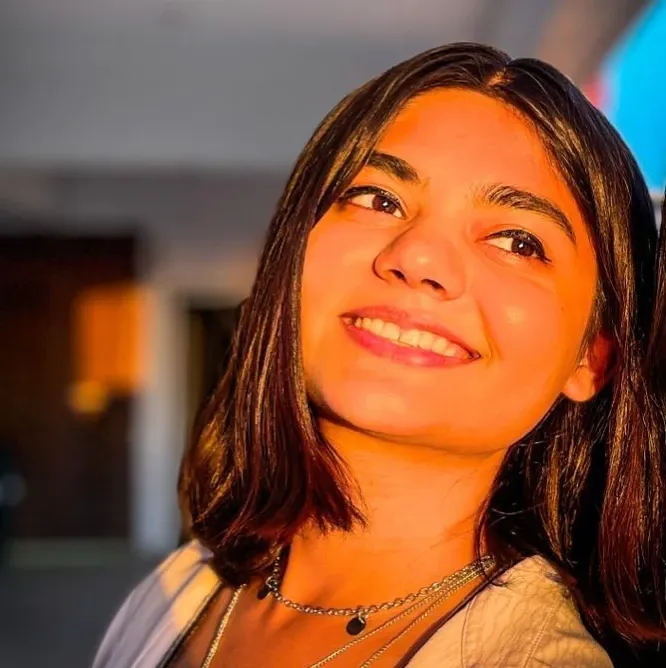 Nirali Modi 